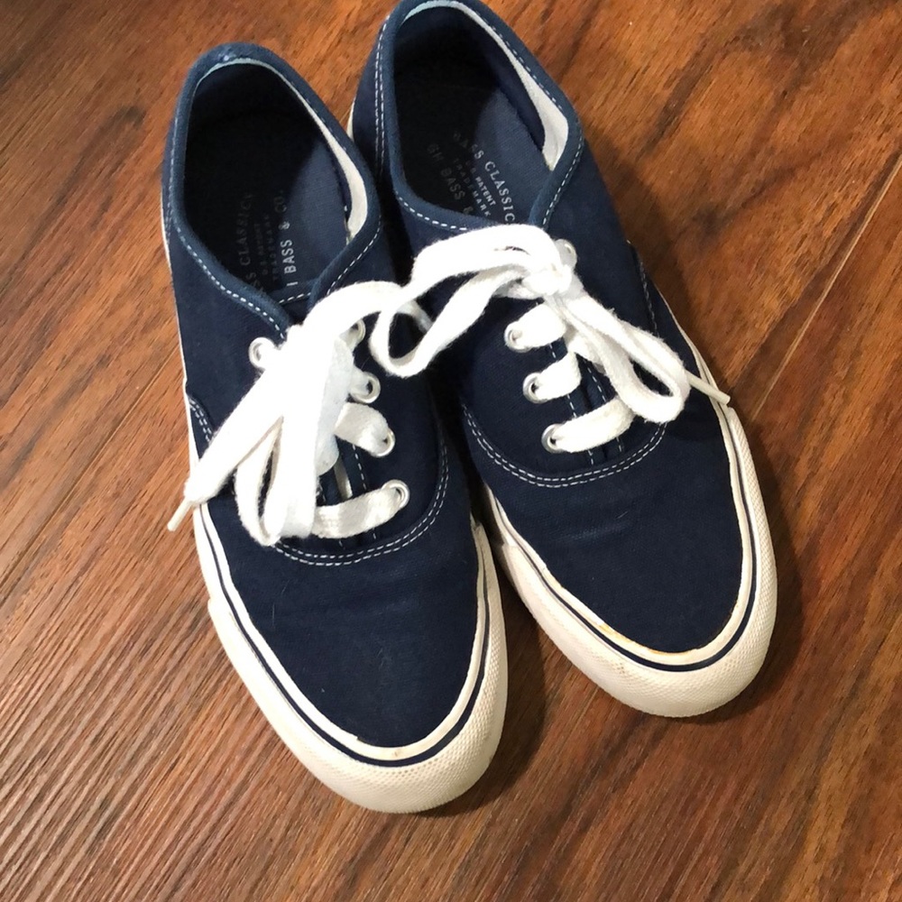 Bass &CO boat shoes.